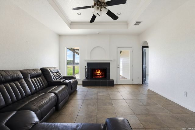1860 County Road 6710, Lytle, TX 78052