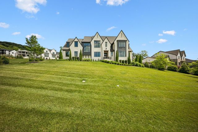 1598 Eastwood Dr, Brentwood, TN 37027