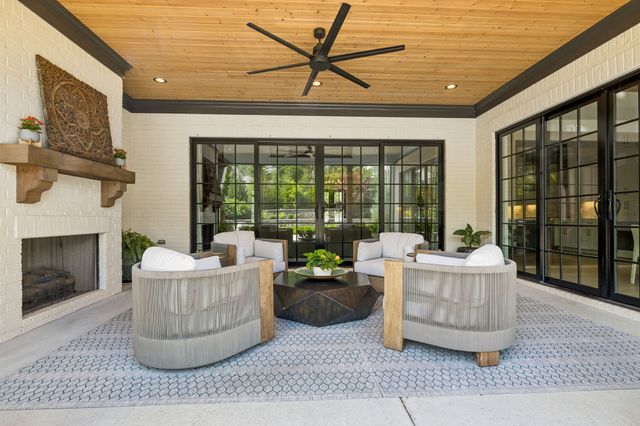 1598 Eastwood Dr, Brentwood, TN 37027