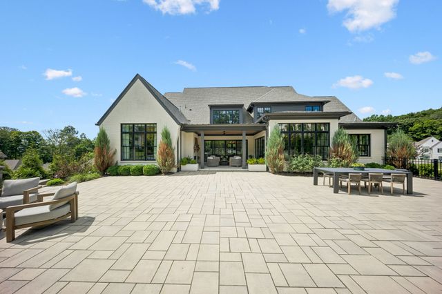 1598 Eastwood Dr, Brentwood, TN 37027