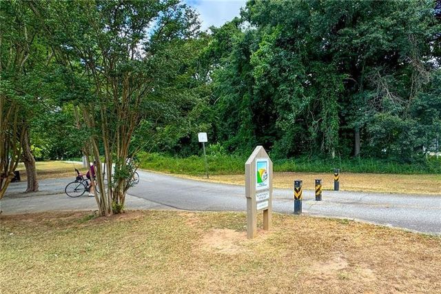 45 Concord Road SW, Smyrna, GA 30082