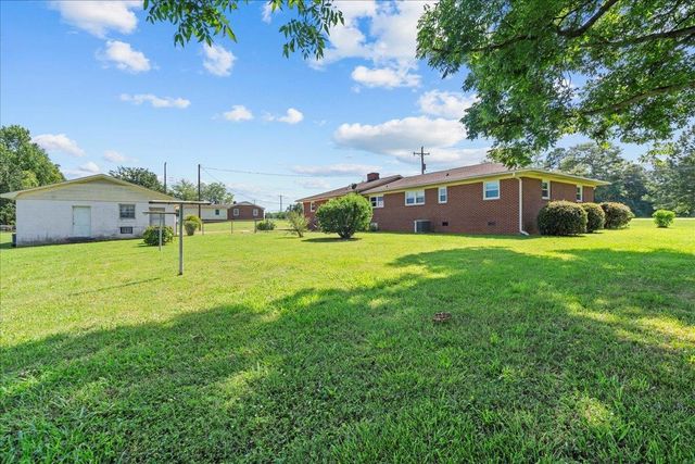 2160 Compton Bridge Road, Inman, SC 29349