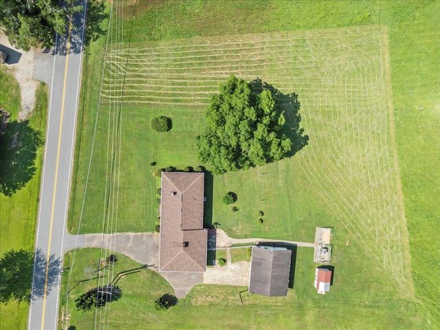 2160 Compton Bridge Road, Inman, SC 29349