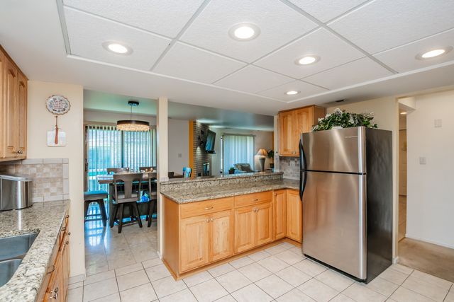 4041 W 97th Street 2N, Oak Lawn, IL 60453
