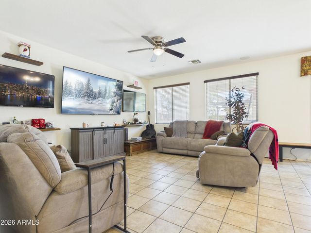 10319 W YUMA Street, Tolleson, AZ 85353