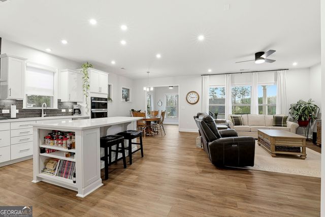 416 Daker Drive, Peachtree City, GA 30269