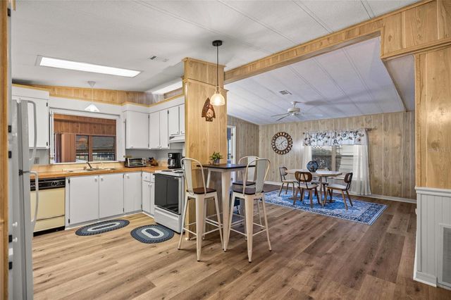 708 COACHMAN DRIVE, Leesburg, FL 34748