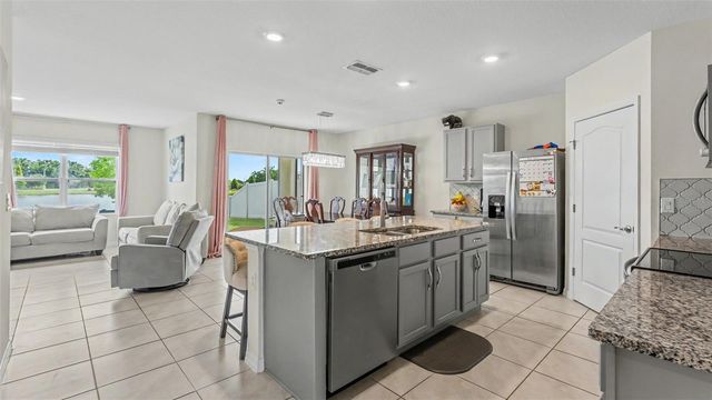 5853 ARLINGTON RIVER DRIVE, Lakeland, FL 33811