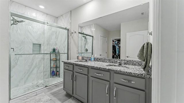 5853 ARLINGTON RIVER DRIVE, Lakeland, FL 33811