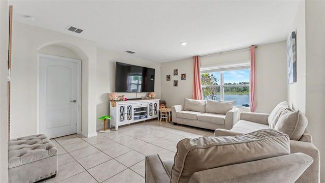 5853 ARLINGTON RIVER DRIVE, Lakeland, FL 33811