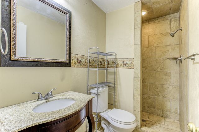 521 E Mustang Street, Crowley, TX 76036