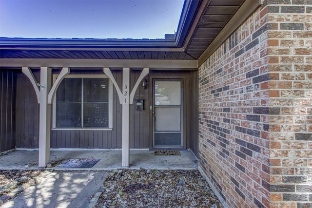 521 E Mustang Street, Crowley, TX 76036