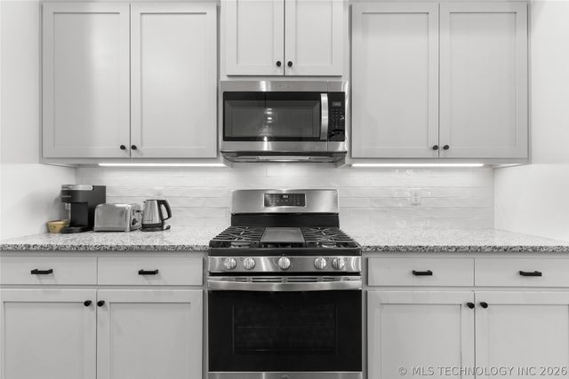 27713 E 107th Street, Coweta, OK 74429