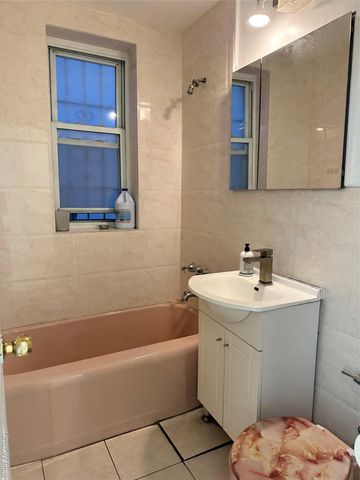 43-43 Kissena Boulevard 114, Flushing, NY 11355