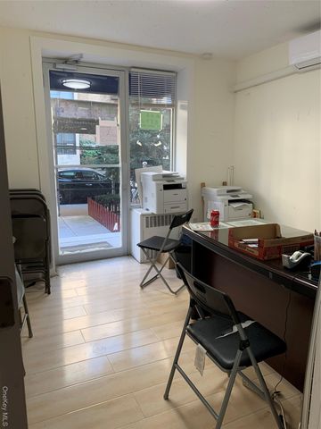 43-43 Kissena Boulevard 114, Flushing, NY 11355