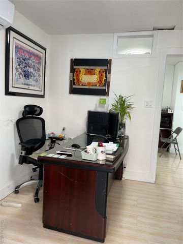 43-43 Kissena Boulevard 114, Flushing, NY 11355