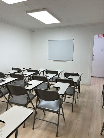 43-43 Kissena Boulevard 114, Flushing, NY 11355