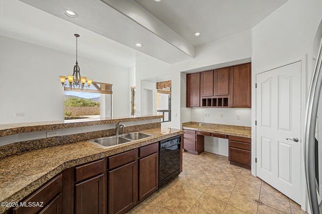 9989 S Placita De La Bondad, Vail, AZ 85641