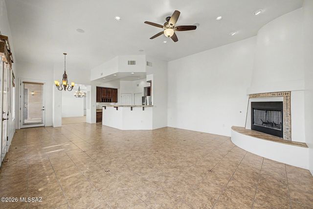 9989 S Placita De La Bondad, Vail, AZ 85641