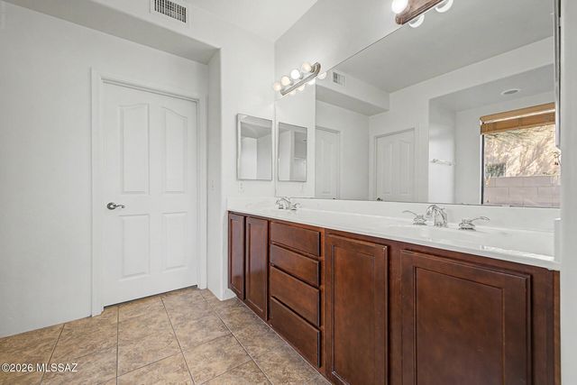 9989 S Placita De La Bondad, Vail, AZ 85641