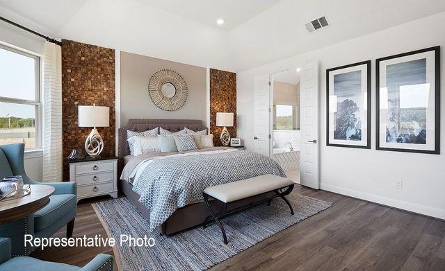 521 Brozgold Avenue, Midlothian, TX 76065