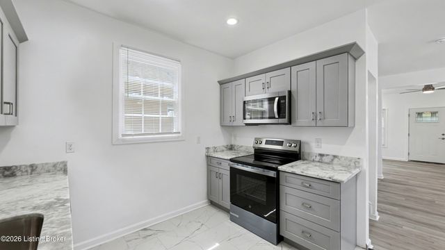 1301 S 26th St, Louisville, KY 40210