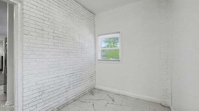 1301 S 26th St, Louisville, KY 40210