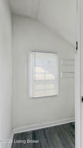 1301 S 26th St, Louisville, KY 40210