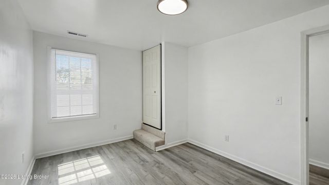 1301 S 26th St, Louisville, KY 40210