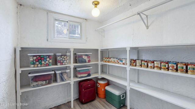 1301 S 26th St, Louisville, KY 40210