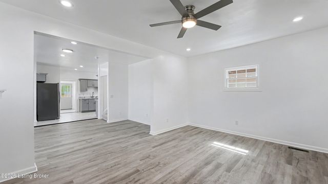 1301 S 26th St, Louisville, KY 40210