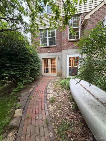 1038 Westchester Way, Union Twp, OH 45244