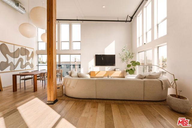 4215 Glencoe Avenue 405, Marina Del Rey, CA 90292