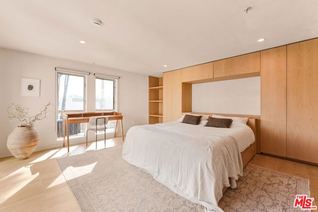 4215 Glencoe Avenue 405, Marina Del Rey, CA 90292