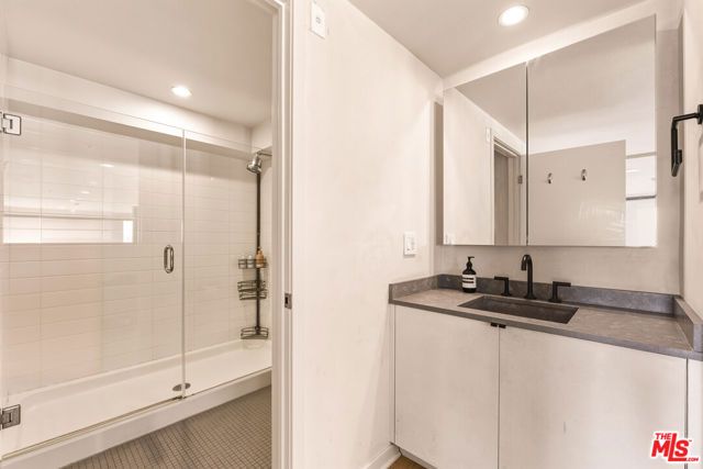 4215 Glencoe Avenue 405, Marina Del Rey, CA 90292