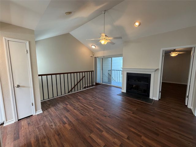 6220 bentwood Trail 404, Dallas, TX 75252