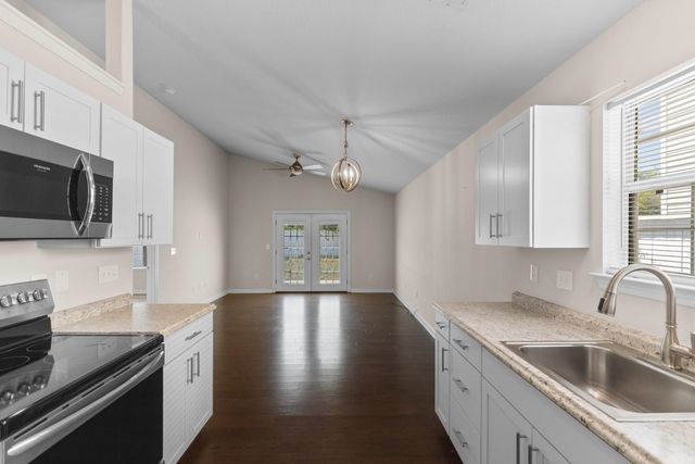 833 Silvercrest Dr., Myrtle Beach, SC 29579