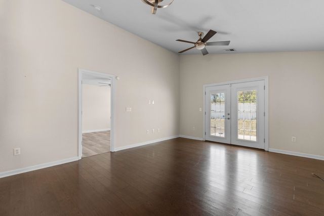 833 Silvercrest Dr., Myrtle Beach, SC 29579