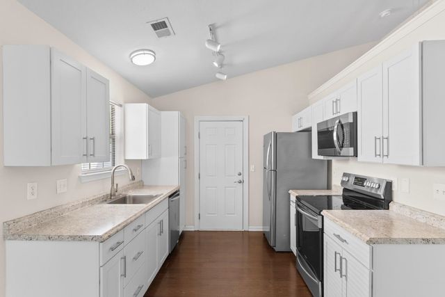 833 Silvercrest Dr., Myrtle Beach, SC 29579