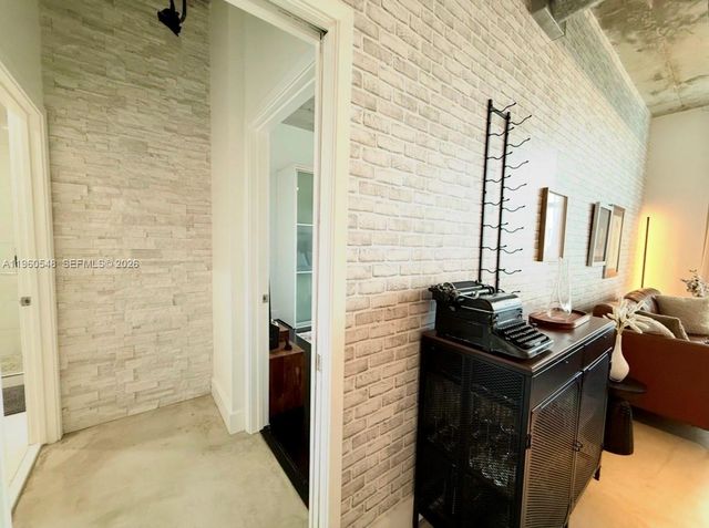 2001 Biscayne Blvd 3608, Miami, FL 33137