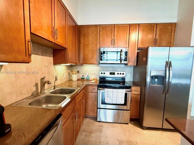 2001 Biscayne Blvd 3608, Miami, FL 33137