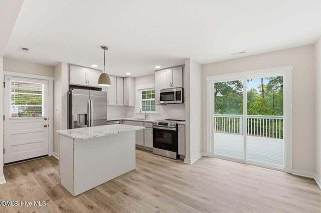601 Bethesda Avenue, Aberdeen, NC 28315