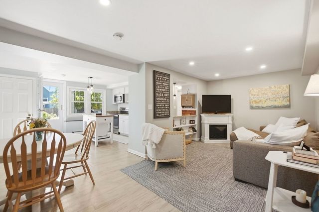 60 Guernsey St. 1, Boston, MA 02131