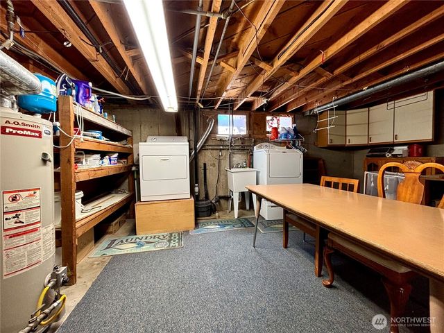 207 W Loop Drive, Moses Lake, WA 98837