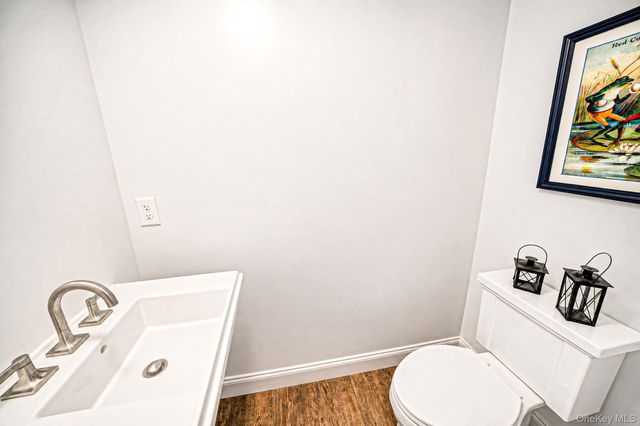 348 Alysweep Lane, Yaphank, NY 11980