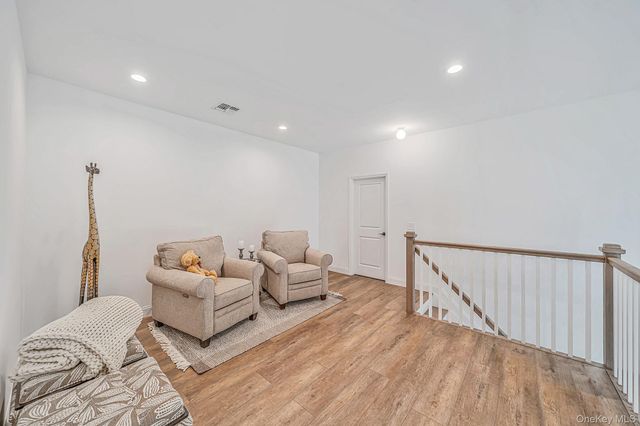 348 Alysweep Lane, Yaphank, NY 11980