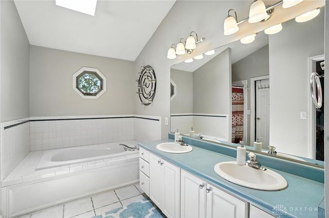 10772 Country Walk Court, Dayton, OH 45458