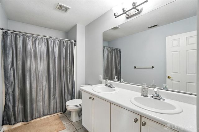 10772 Country Walk Court, Dayton, OH 45458