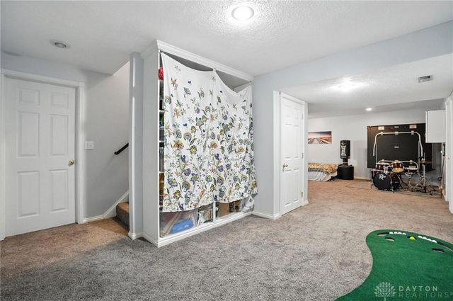 10772 Country Walk Court, Dayton, OH 45458