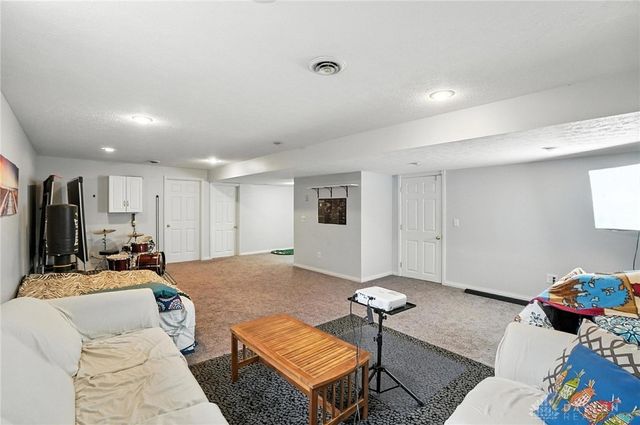 10772 Country Walk Court, Dayton, OH 45458